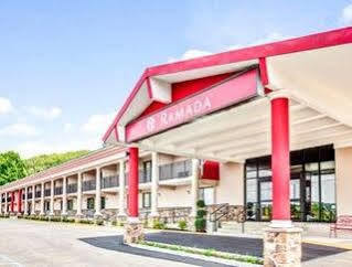 Ramada By Wyndham Rockaway Hotel Buitenkant foto